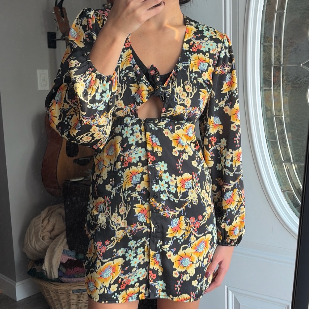 Obey dress